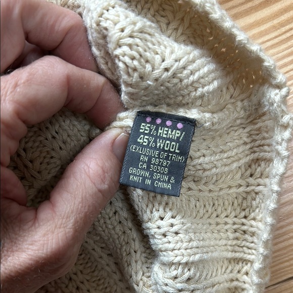 Cream Turtleneck Sweater - Picture 3 of 5